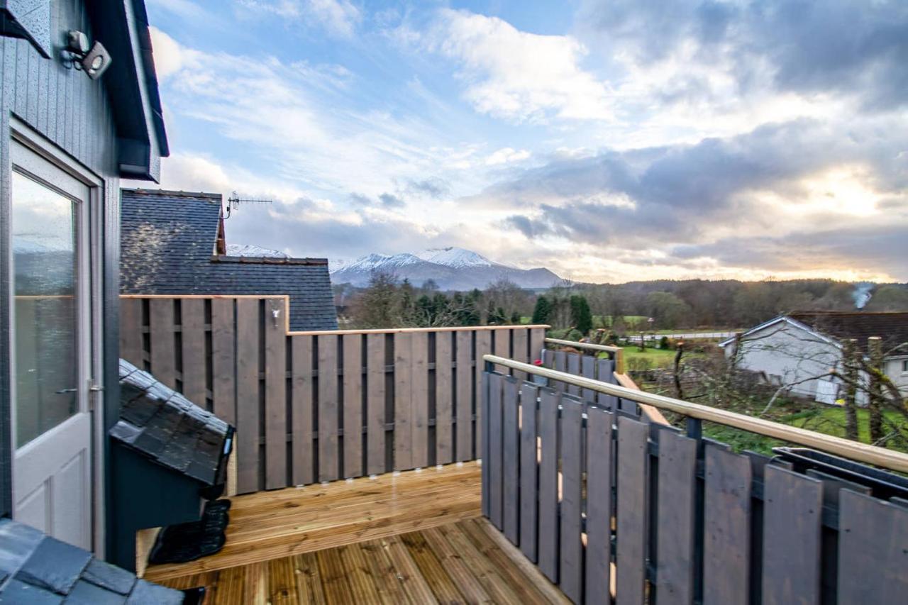Allt Mor Rentals - Chalet With Hot Tub, And Studio Apartment No Hot Tub رويبريدج المظهر الخارجي الصورة